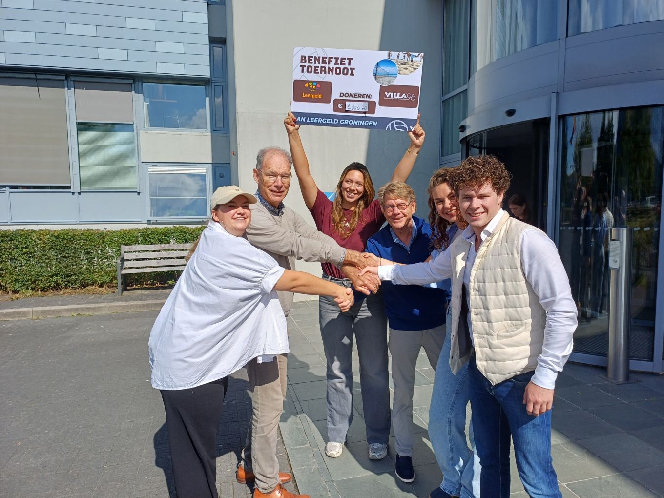 Vastgoedstudenten actief voor Leergeld